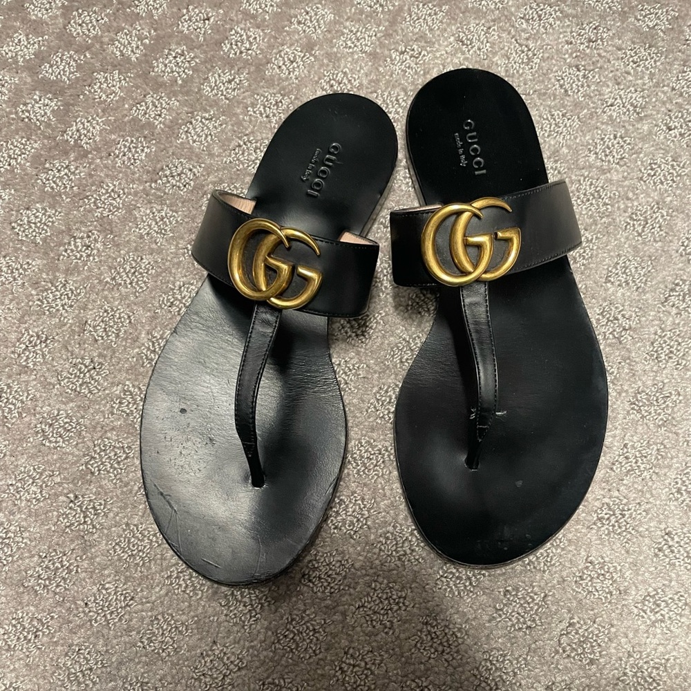 Gucci Flat Thong Marmont Sandal